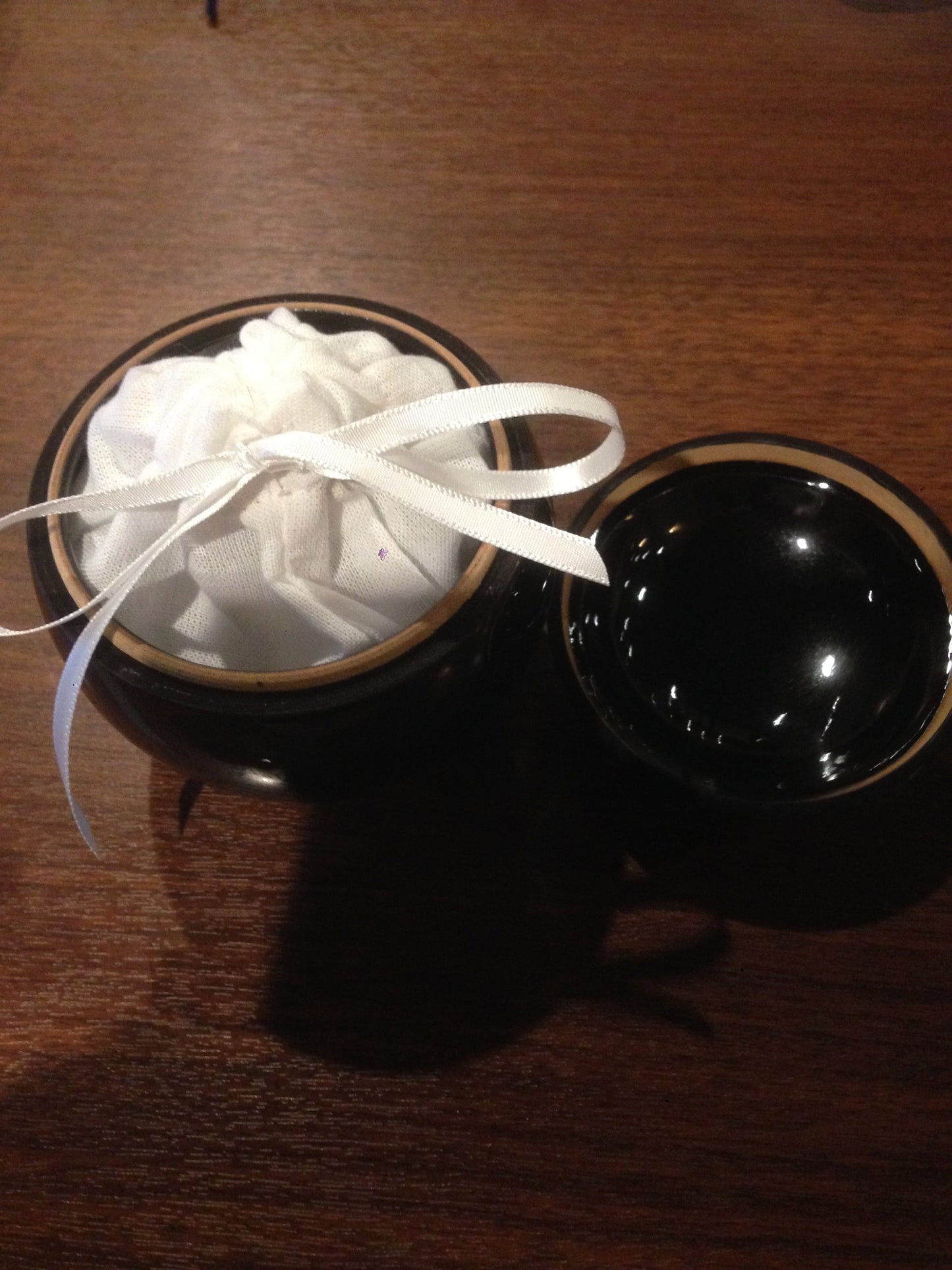 心繋 Black